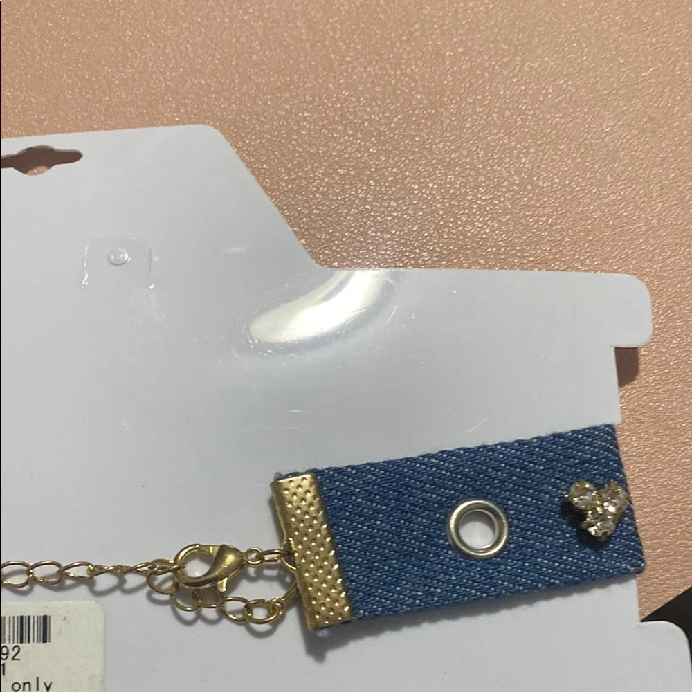 Aris Blue and Silver Studded choker